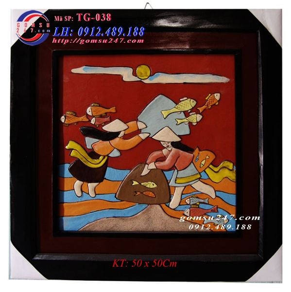 Tranh Bát Tràng cảnh bắt cá kích thước 50x50Cm