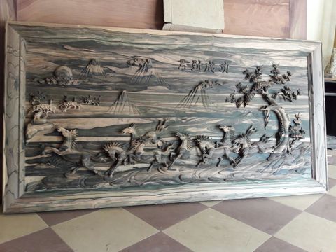 TRANH GỖ MUN, TRANH BÁT MÃ GỖ MUN ĐỤC TAY T60