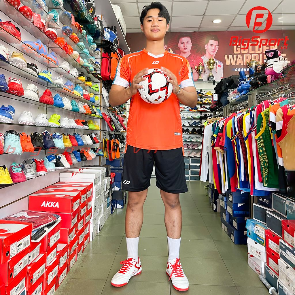 Áo đá bóng không logo CP 01