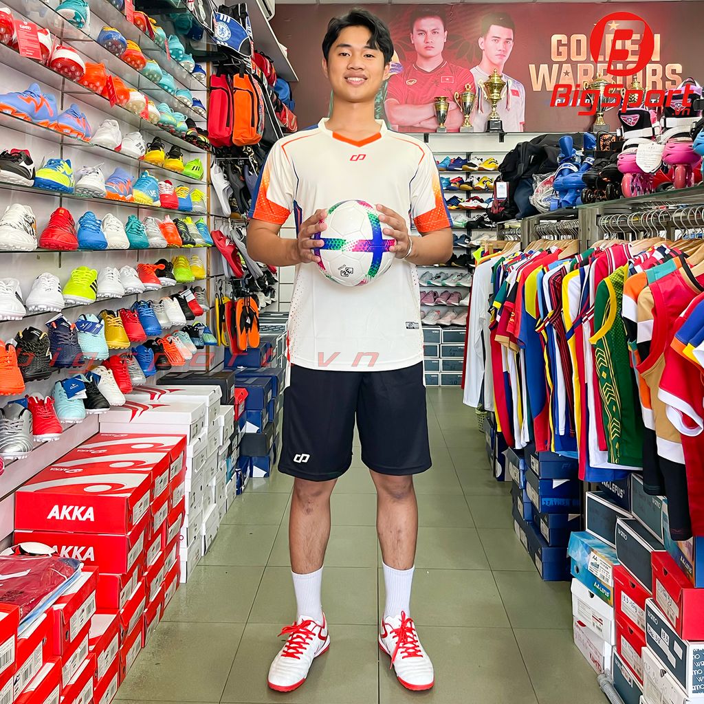 Áo đá bóng không logo CP 01