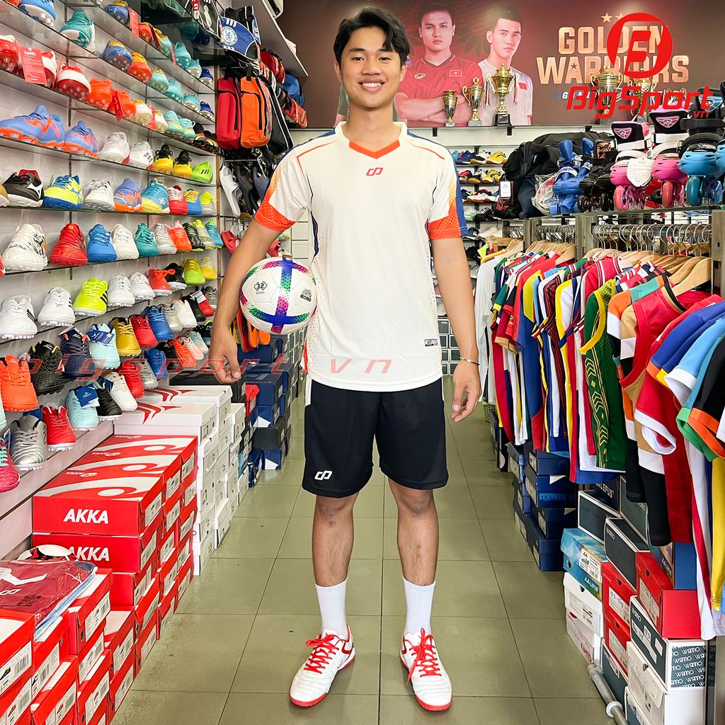 Áo đá bóng không logo CP 01