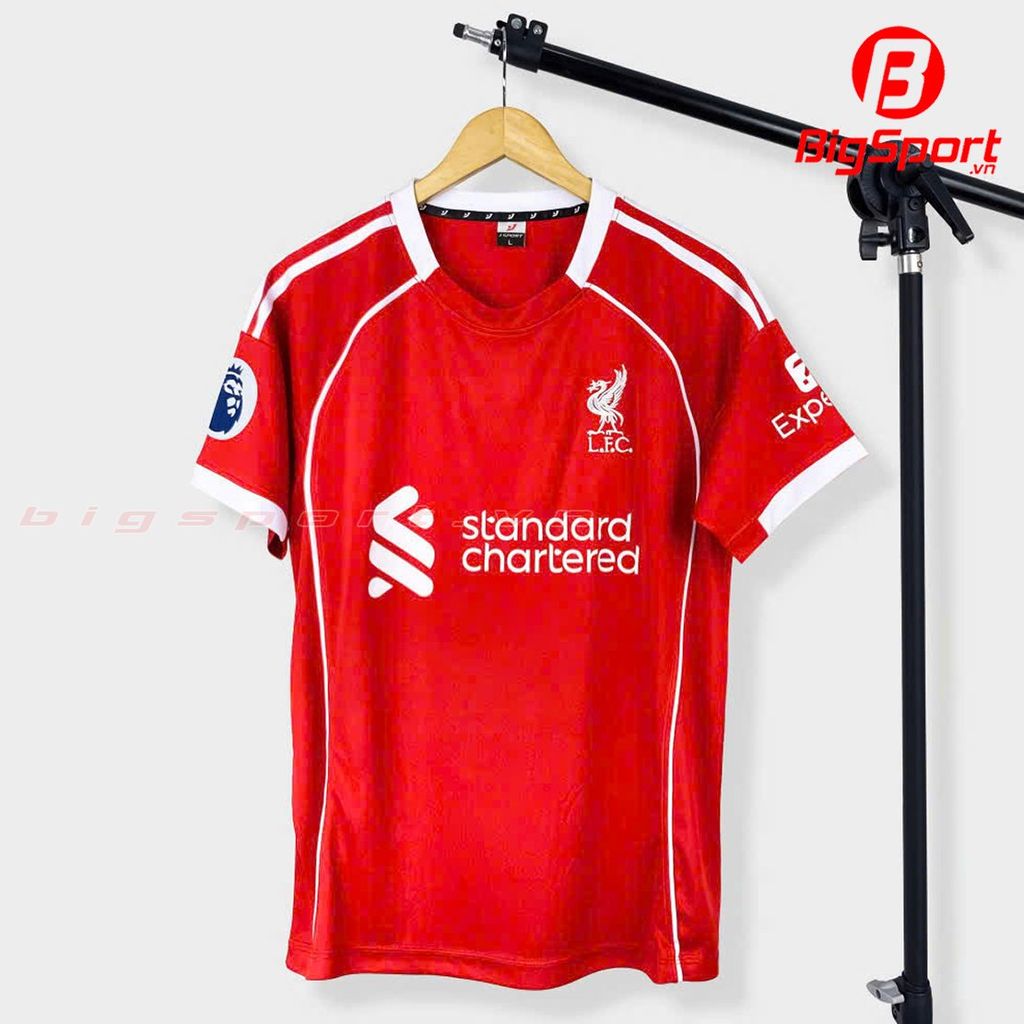 Áo đá bóng Liverpool mùa giải 2025 - 2026