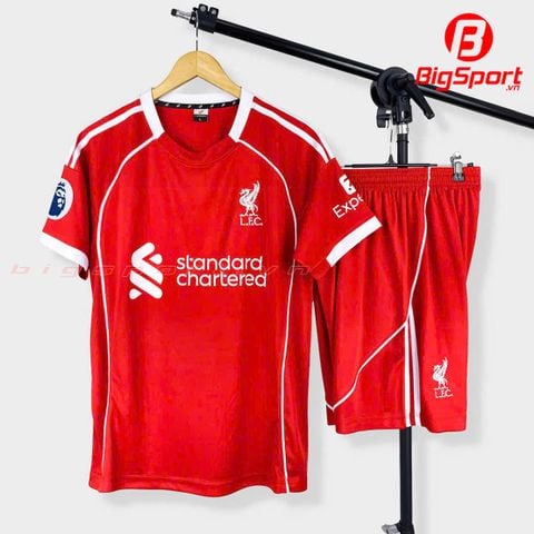 Áo đá bóng Liverpool mùa giải 2025 - 2026