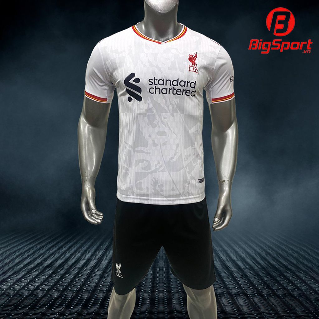 Áo đá bóng Liverpool sân nhà mùa giải 2024 - 2025