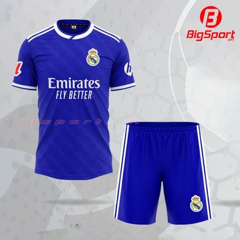 Áo đá bóng Real Madrid mùa giải 2025 - 2026 màu xanh bích