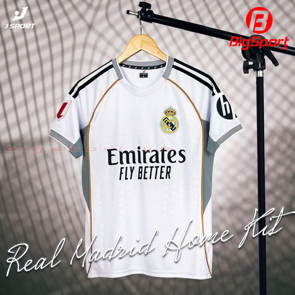 Áo đá bóng Real Madrid sân nhà 2025 - 2026 màu trắng