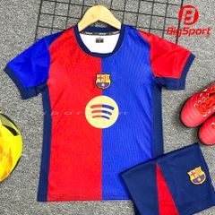 Áo đá bóng trẻ em Barcelona mùa giải 2024-2025