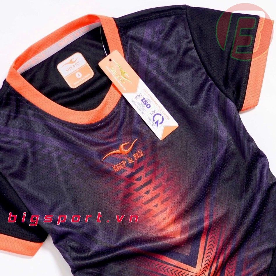 Bộ bóng đá trẻ em Keep Fly Ener