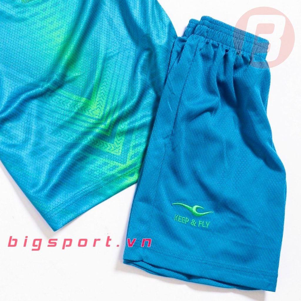 Bộ bóng đá trẻ em Keep Fly Ener