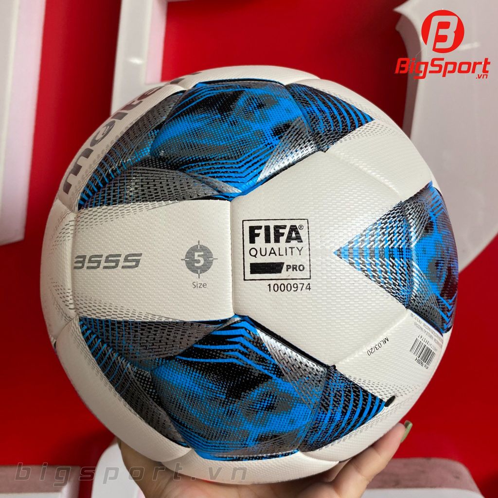 Quả bóng đá Molten F5A3555-K số 5 chính hãng