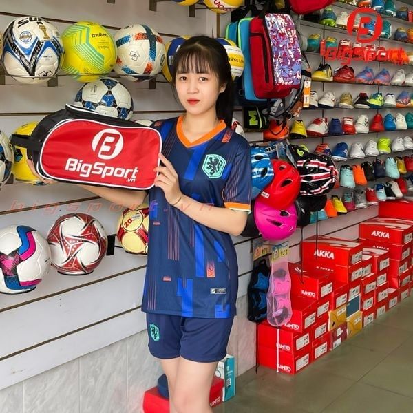 Áo đá bóng đội tuyển Hà Lan mùa giải 2024 - 2025