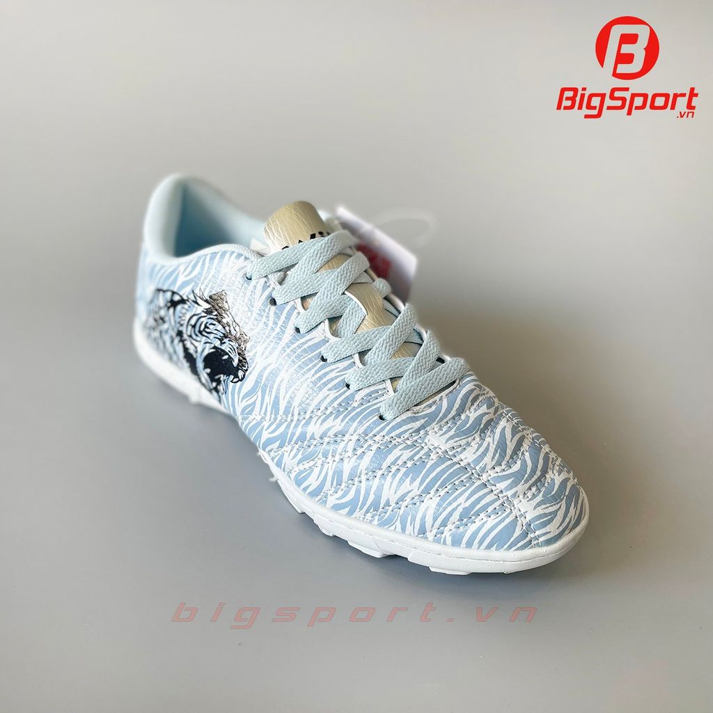 Giày đá bóng sân cỏ nhân tạo Wika Tiger X màu bạc