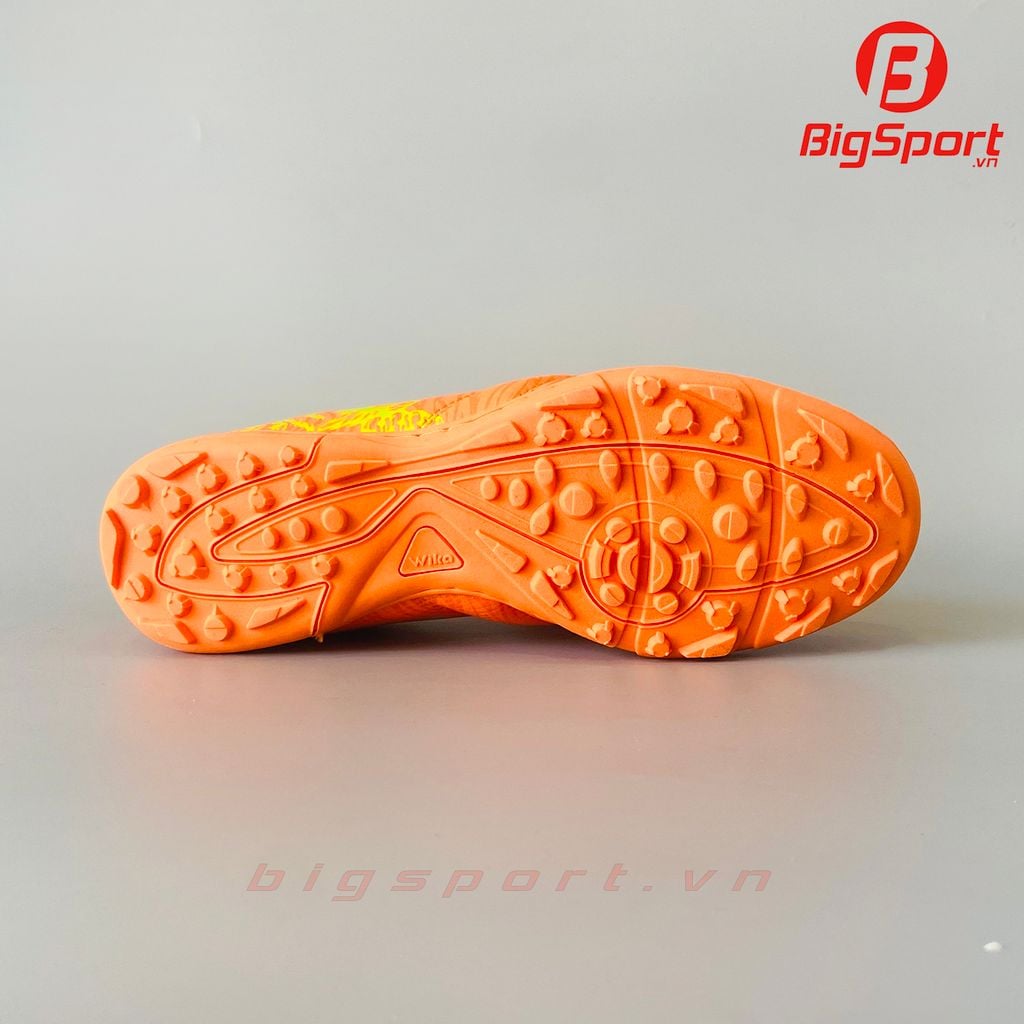 Giày đá bóng sân cỏ nhân tạo Wika Tiger X