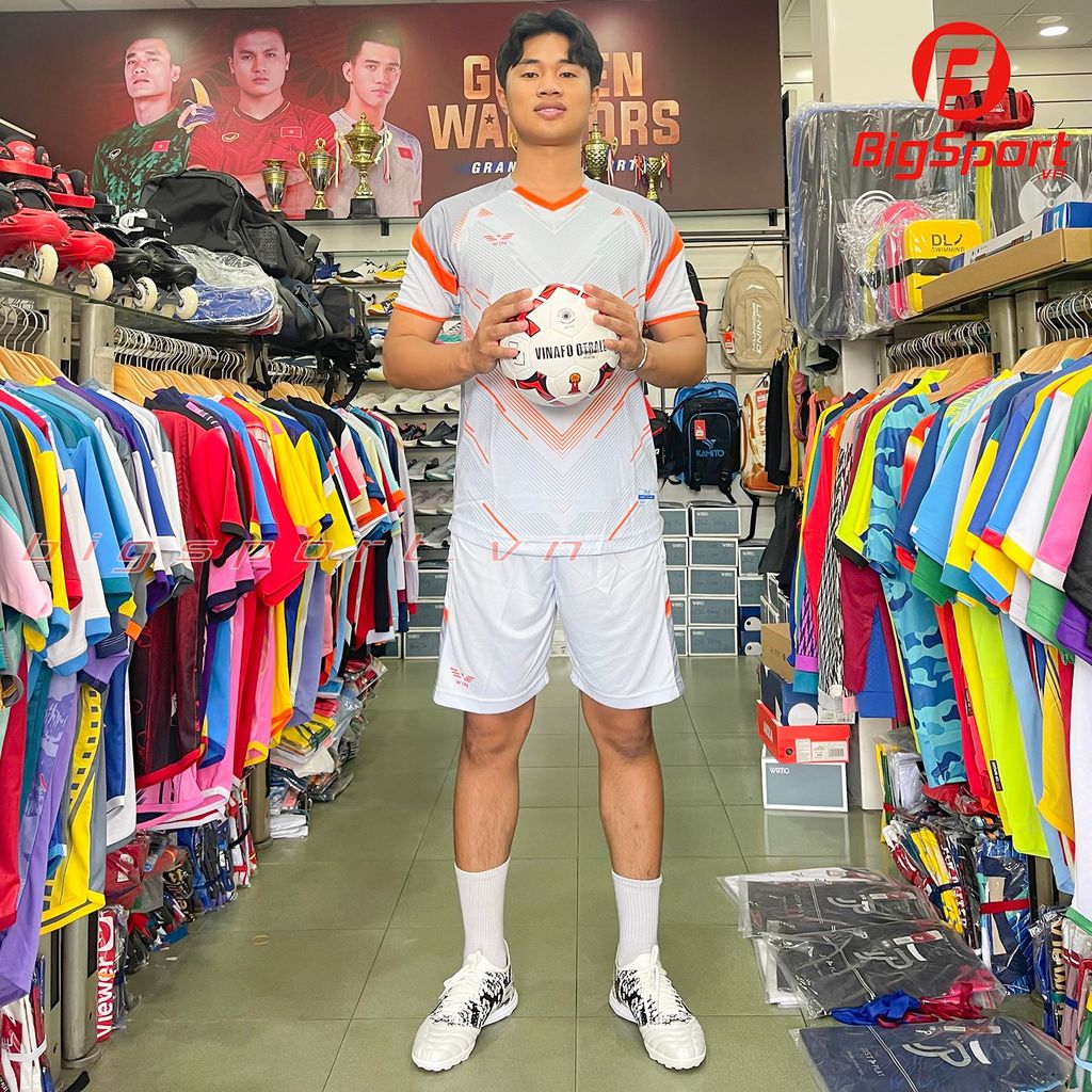 Áo đá bóng không logo CP Win 01