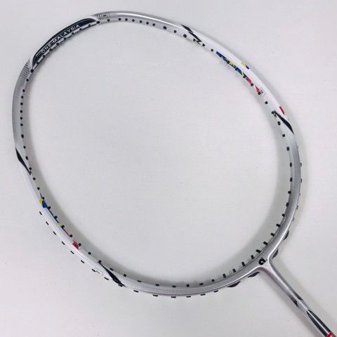 Vợt cầu lông Apacs One Malaysia màu trắng