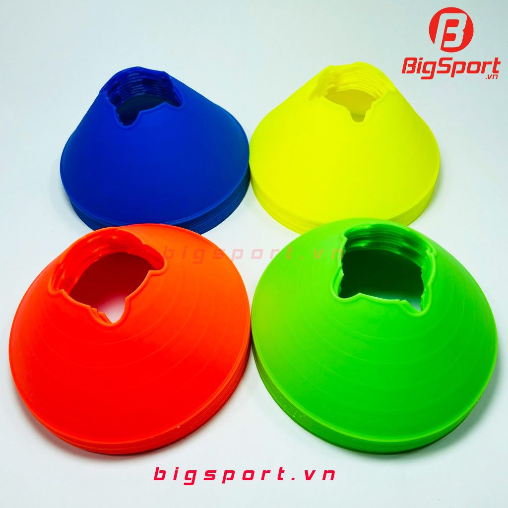 Nấm tập chiến thuật bóng đá