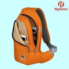 Túi đeo chéo thể thao Mikkor D'Leh chính hãng màu vàng
