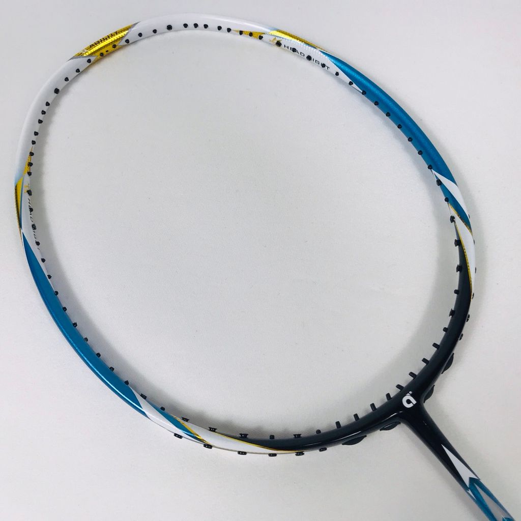 Vợt cầu lông Apacs Sensuous 222 chính hãng