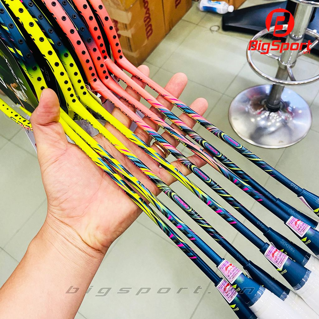 Vợt cầu lông Lining Bladex Spiral màu hồng