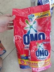 SBG OMO KHỬ MÙI KHÓ CHỊU 2.9KG + BG OMO COMFOR TDT NGẤT NGÂY HỒNG 360G