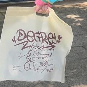  TOTE (35x35) 
