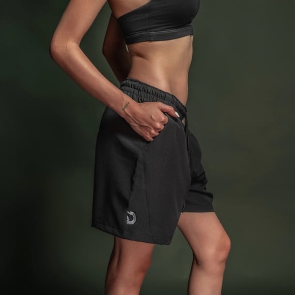  Quần dù ngắn màu đen thiết kế thể thao Degrey short pant - QADU 