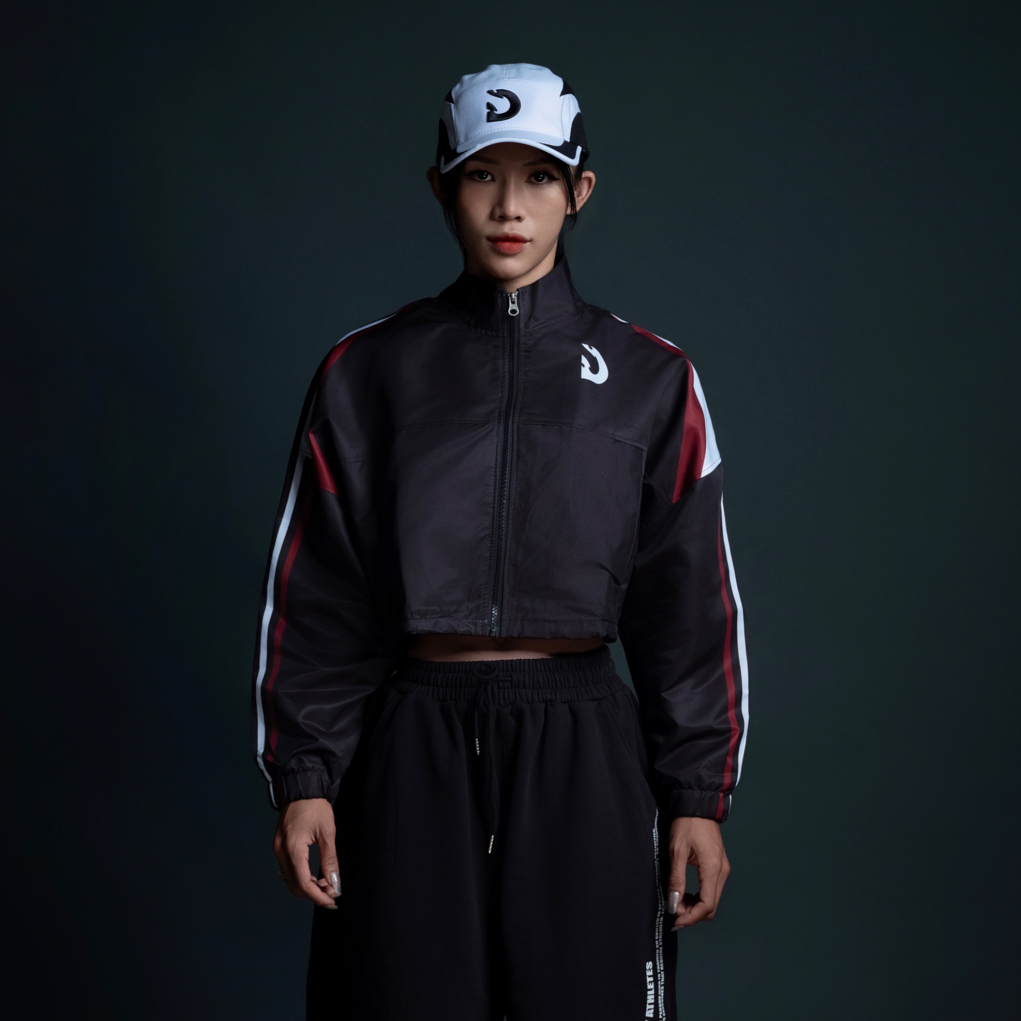  Áo Khoác Nữ Freesize Jacket Degrey TriEdge màu đen - EDGED 