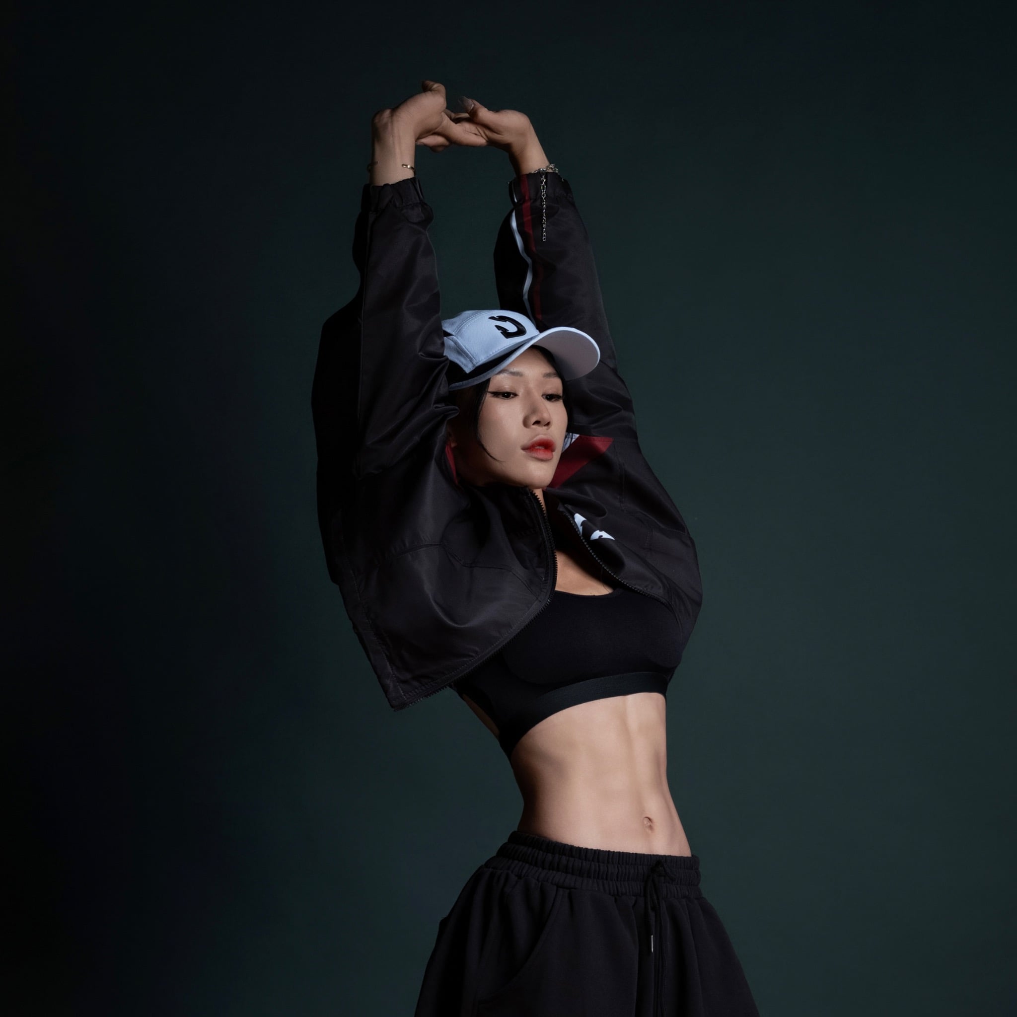  Áo Khoác Nữ Freesize Jacket Degrey TriEdge màu đen - EDGED 