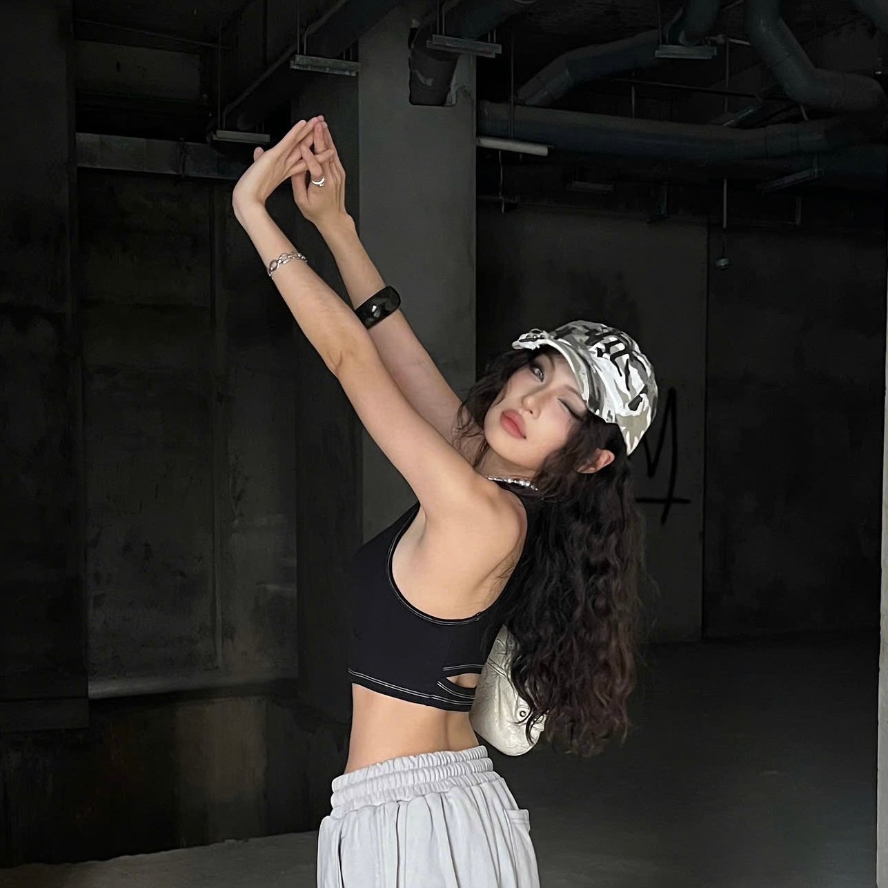  Degrey Bra Thể Thao – Cardio Fitness , Áo Gym Nữ, Yoga, Chạy Bộ, Mút Chống Sốc màu đen - CARDIODEN 