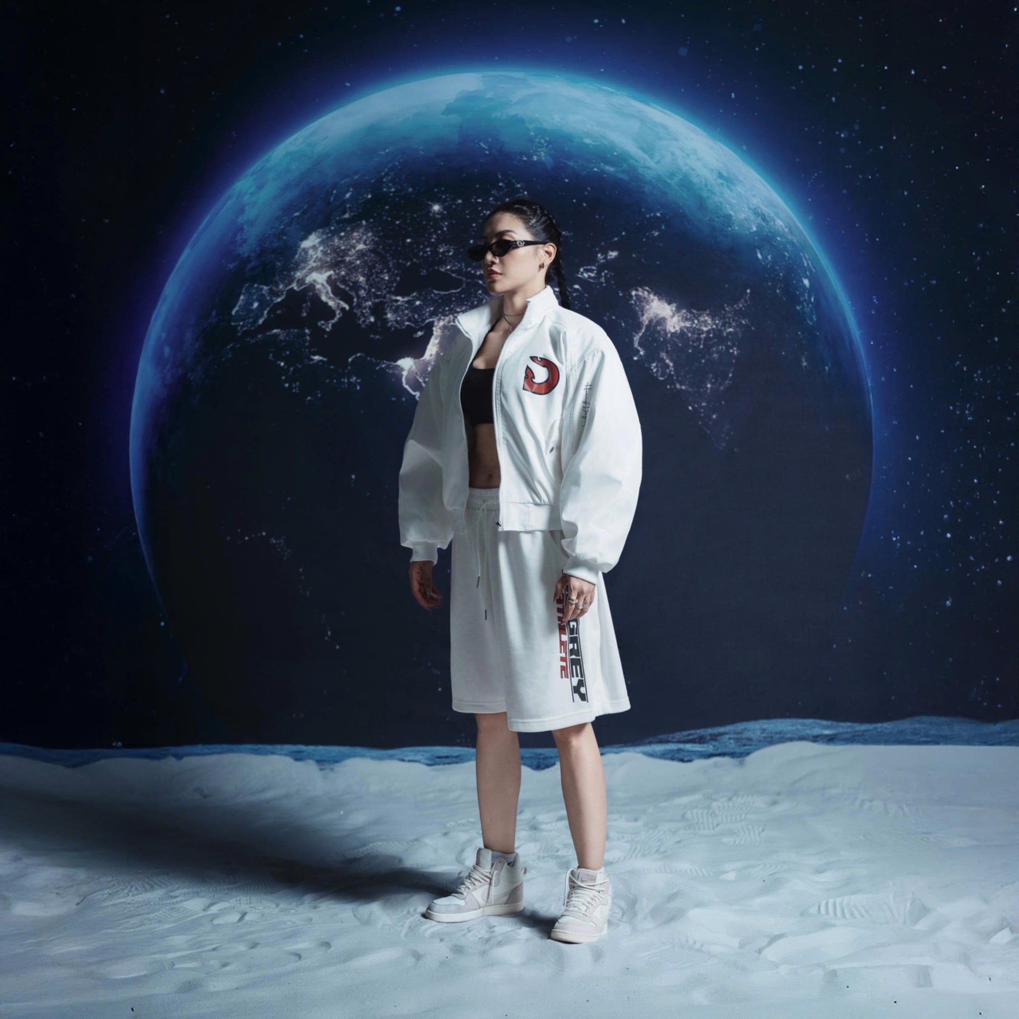  Áo khoác bomber Degrey màu trắng - BOMBT 