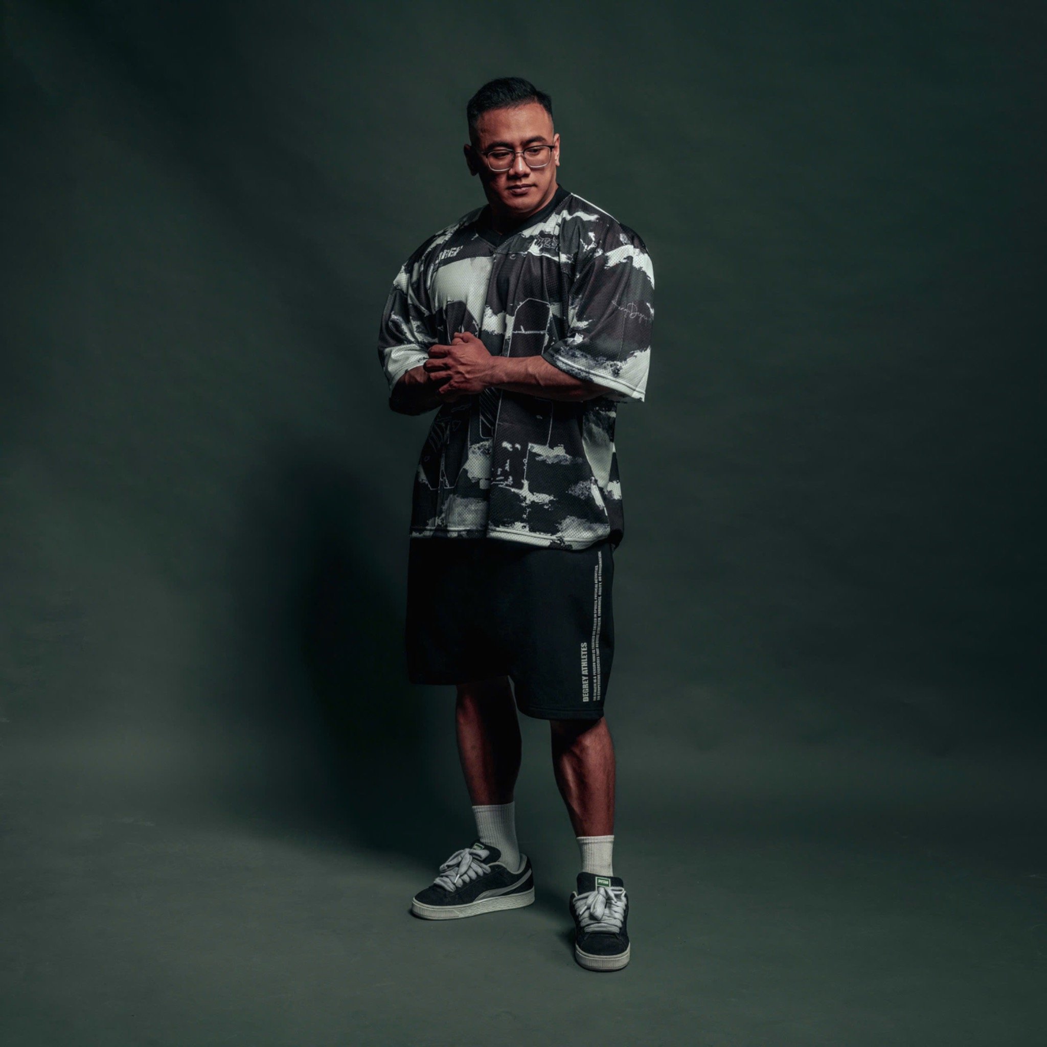  Áo thun Degrey Jersey cổ tim in hình thời trang thể thao nam nữ màu camo đen - JERCAMODEN 