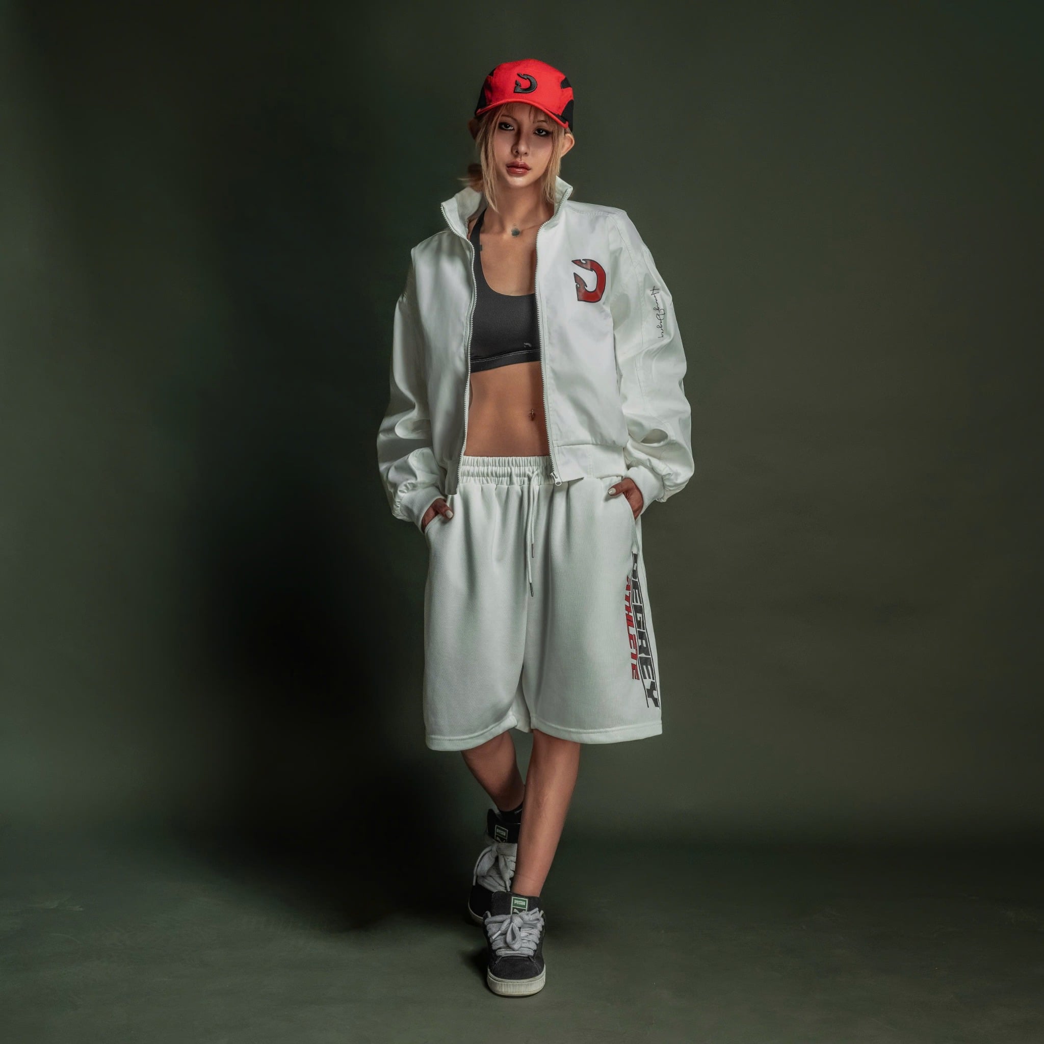  Áo khoác bomber Degrey màu trắng - BOMBT 