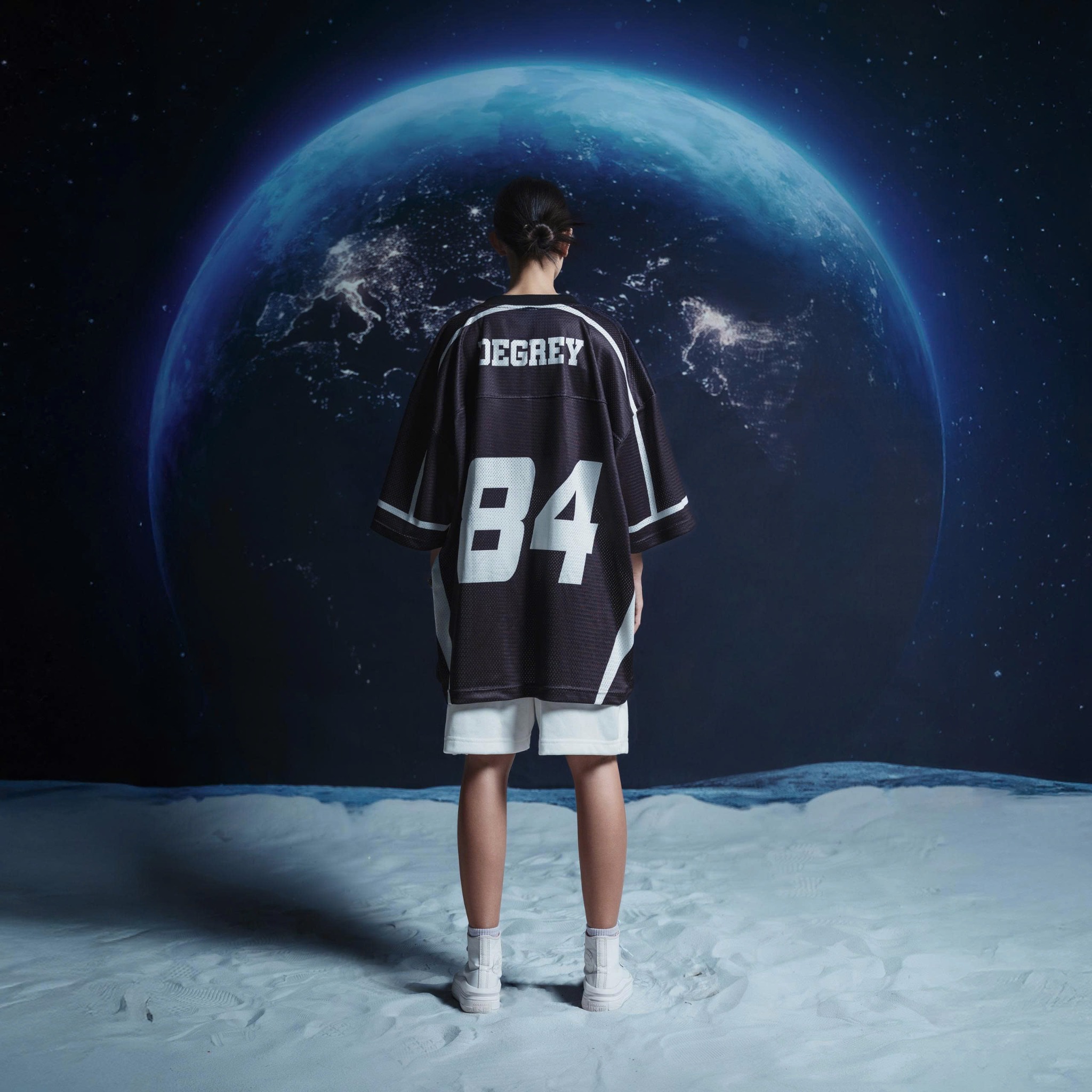  Áo thun thể thao màu ĐEN Degrey Jersey Rex 84 cổ tim - JERREXDEN 