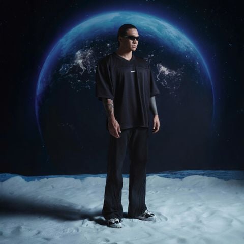  Áo thun thể thao màu ĐEN Degrey Jersey BASIC 84 cổ tim - JERBADEN 