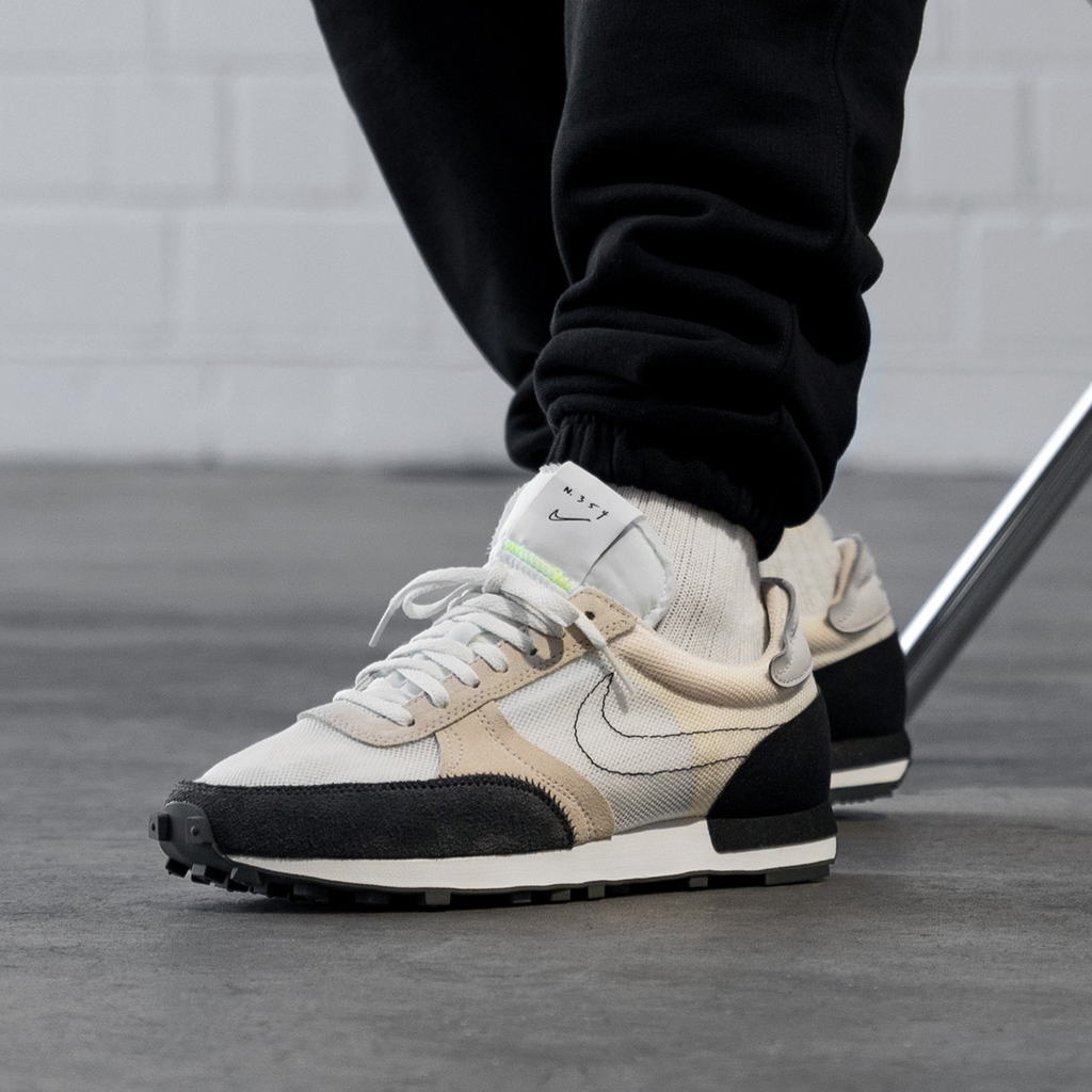 Nike daybreak type orewood Clearance