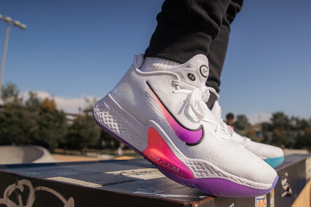 Footwear NIKE - Air Zoom Bb Nxt CK5707 100 White/Hyper Violet/White -  Sneakers - Low shoes - Men's shoes | efootwear.eu