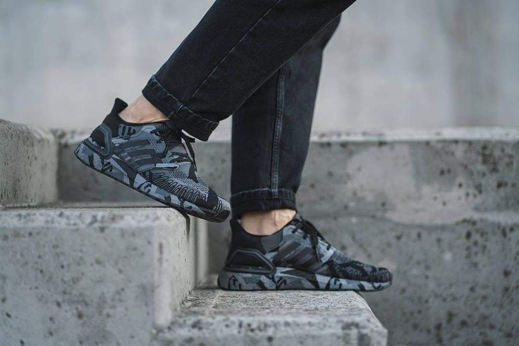 adidas ultraboost 20 geometric