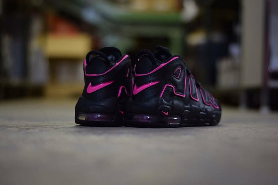 soccer boots nike price