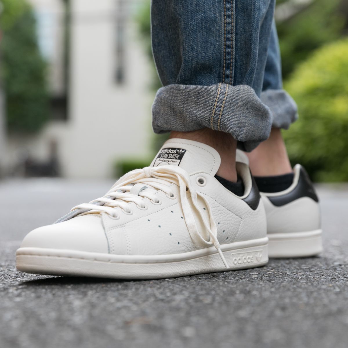 b37897 stan smith