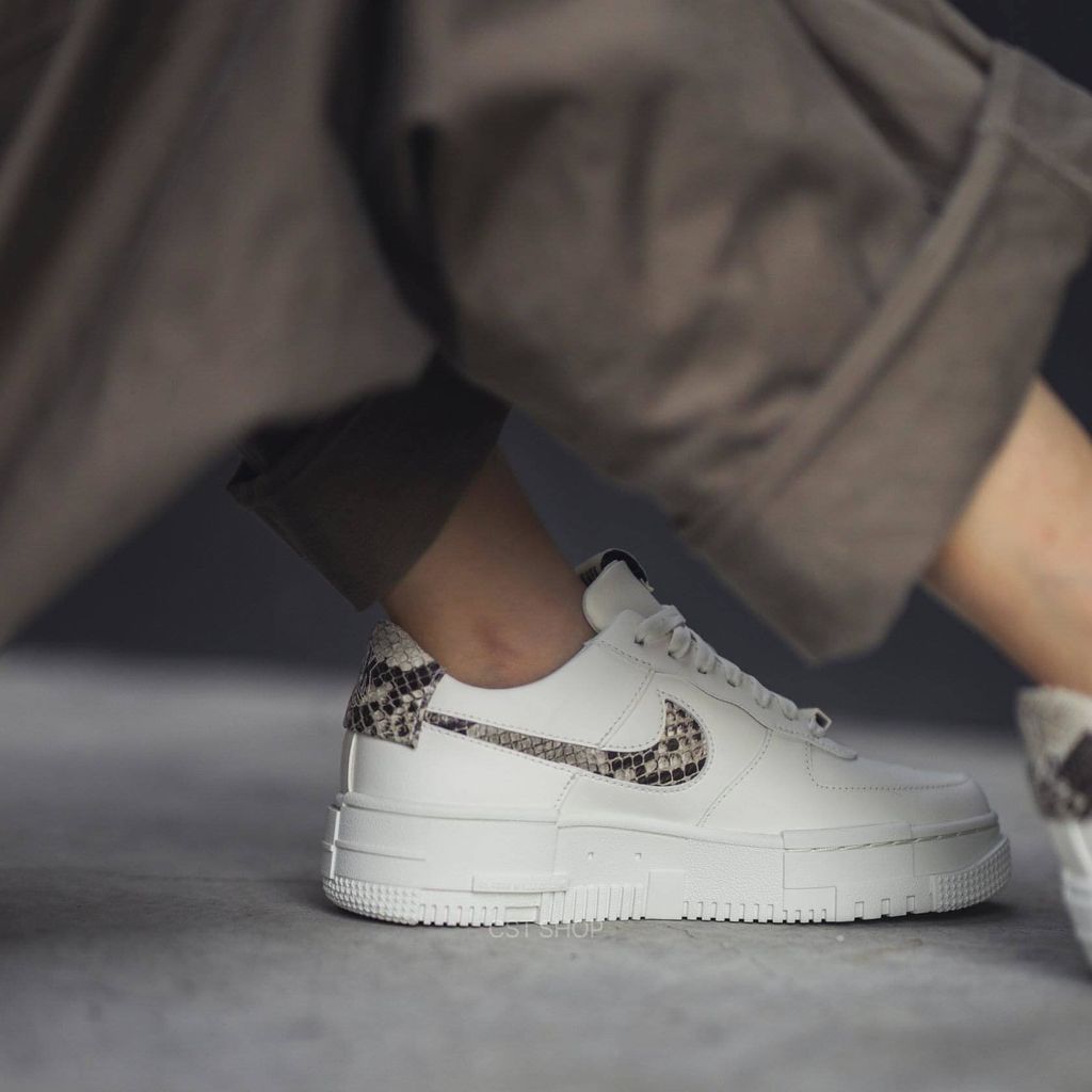 sail snake af1