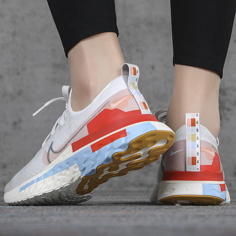 Giày Nike Wmns React Infinity Run 