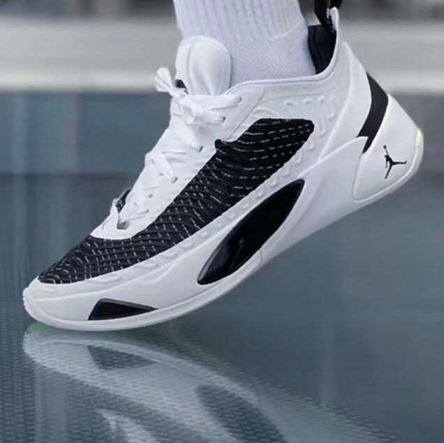 Giày Nike Jordan Luka 1 'Reverse Orca' DQ6513-107