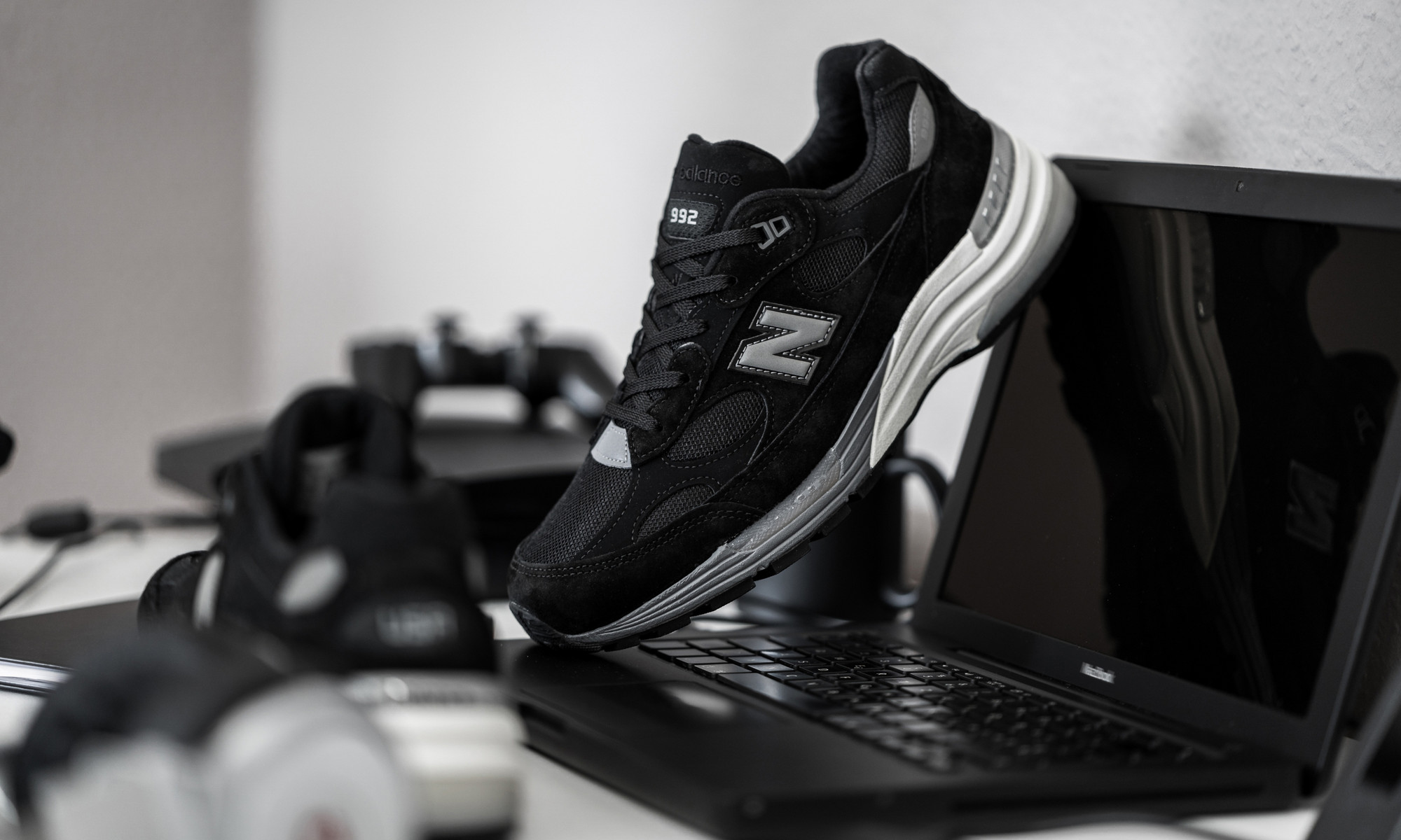 New Balance 992v1 Made In USA 'Black' Black/Grey M992BL | KICKSCREW
