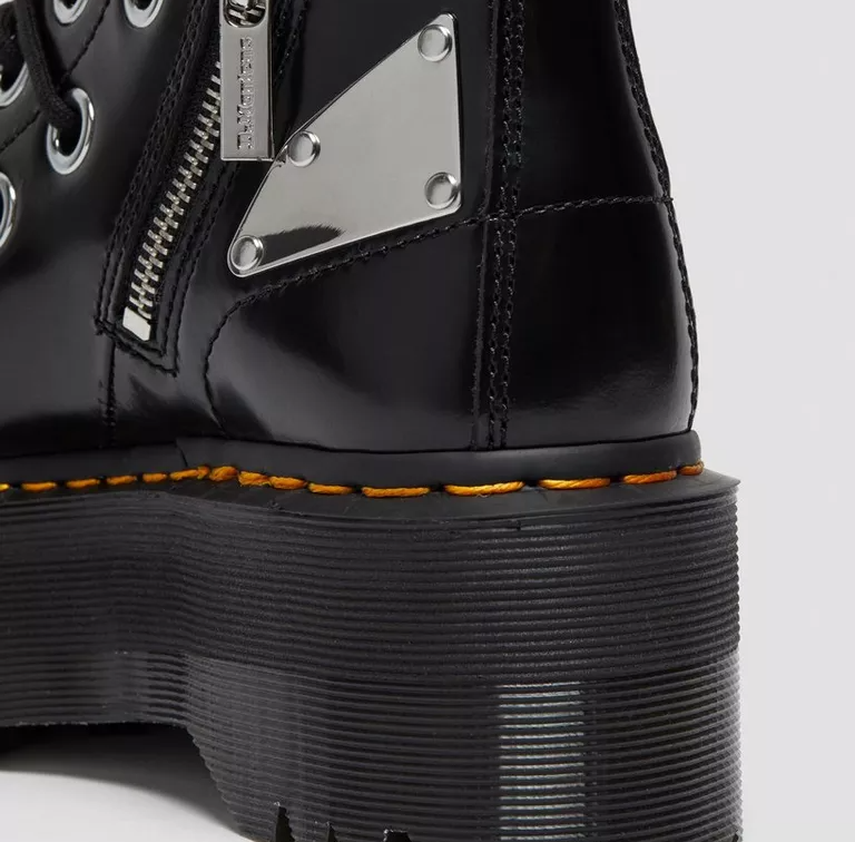 Giày Dr. Martens Jadon Max Metal 'Black' 26090001