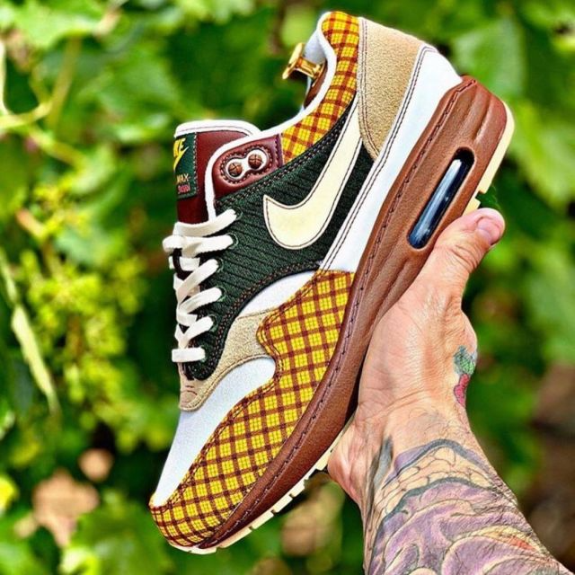missing link am1