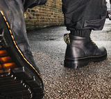 Giày Dr. Martens Bonny Leather 'Black Wyoming' 26793001