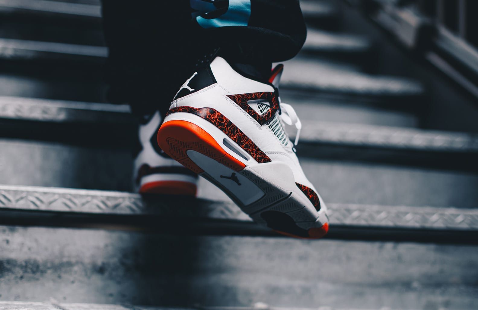 Air Jordan 4 âHot Lavaâ 308497-116 For Sale â Sneaker Hello