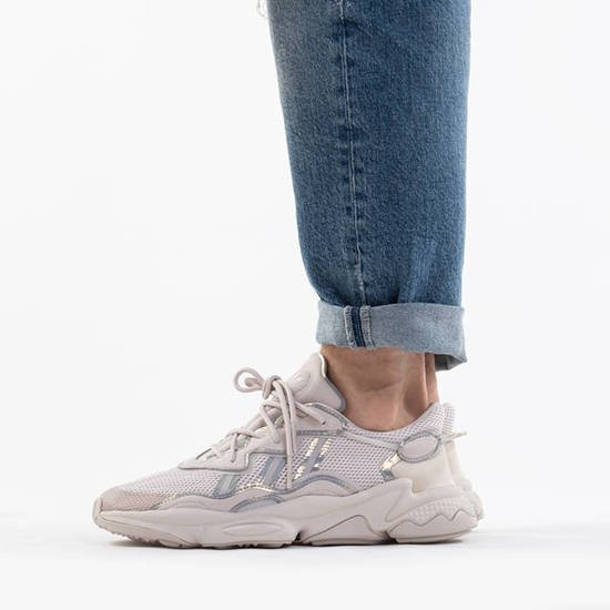 Giày Adidas Ozweego 'Bliss Iridescent' FV9655 – AUTHENTIC SHOES