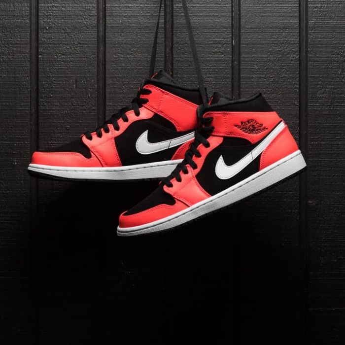 nike air jordan 1 mid infrared