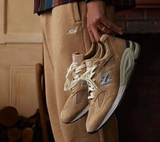 Giày New Balance 990v2 'Kith Tannin' M990KS2